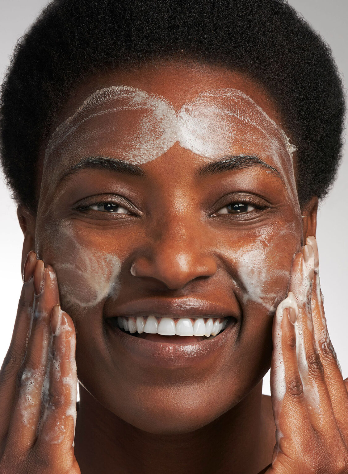 Ultra Brightening Cleanser — how to use