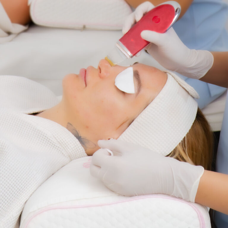 Premium Ultrasonic Cleansing Facial Dermalogica Pro — Body Lab Bali